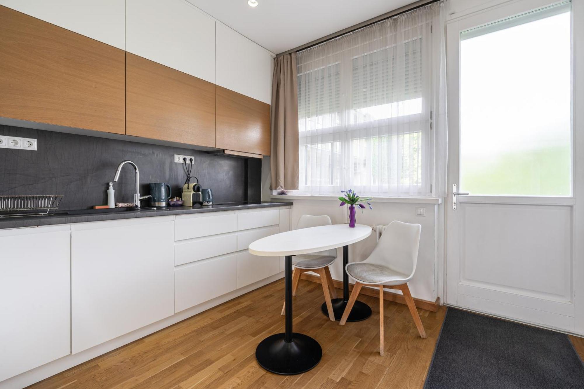 Breathless Basilika View Elegant Flat With Balcony Need Reservation X Free Parking Budapeşte Dış mekan fotoğraf
